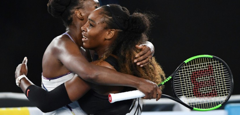 Tennis . Open d'Australie (finale dames) : Serena Williams remporte son 23e tournoi du Grand Chelem en battant sa soeur Venus