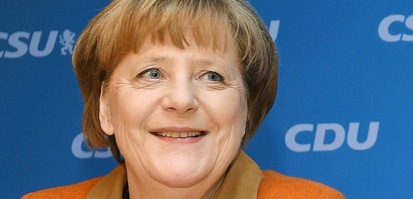 Merkel réconcilie tant bien que mal son camp en vue des législatives