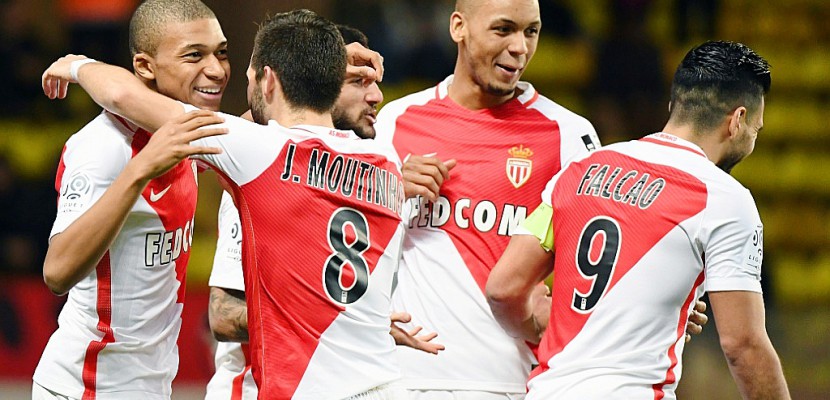 Ligue 1: Monaco reprend ses aises, Lyon sa série noire