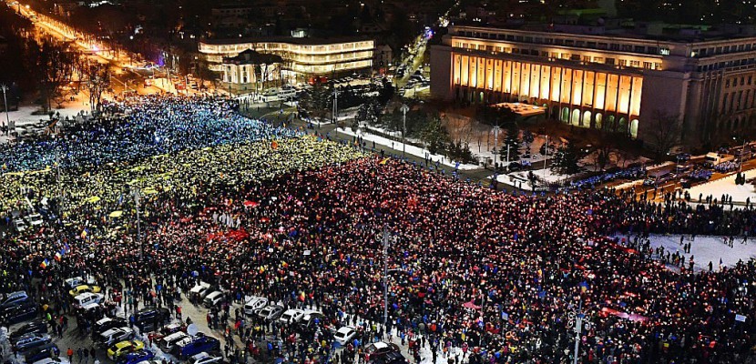 Roumanie: nouvelle manifestation d'ampleur contre le gouvernement