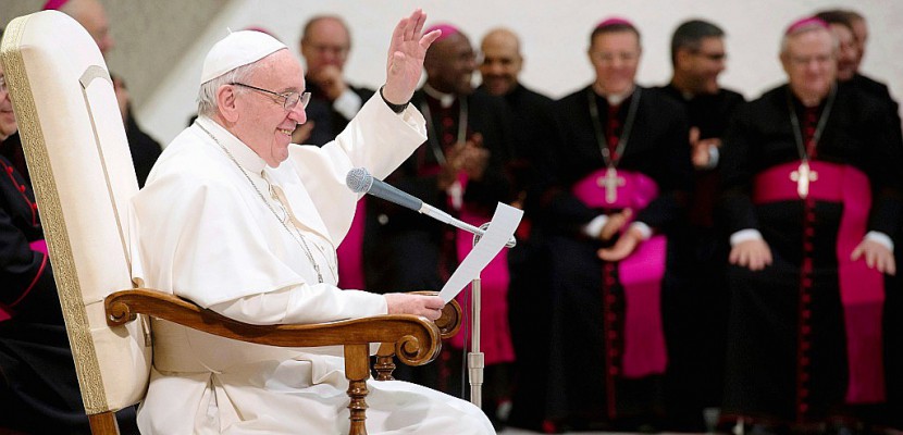 "House of Cards" au Vatican: duel entre le pape et les conservateurs