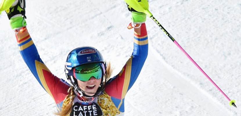 Ski: l'Américaine Mikaela Shiffrin sacrée en Slalom pour la 3e fois aux Mondiaux