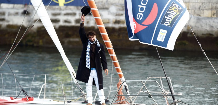 Vendée Globe: le plus jeune skippeur de l'édition, Alan Roura, termine 12e