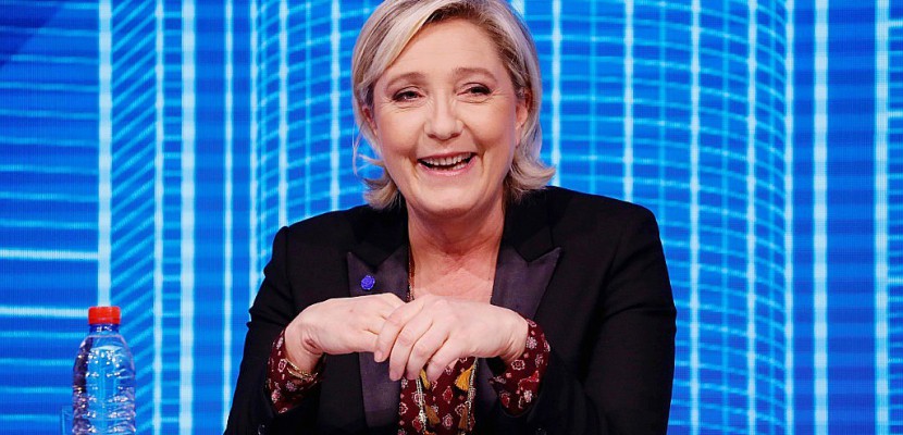 Malgré la justice, Le Pen grignote du terrain pour le 2e tour