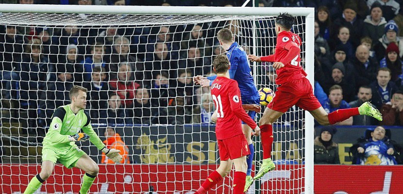 Angleterre: Leicester respire, Liverpool étouffe