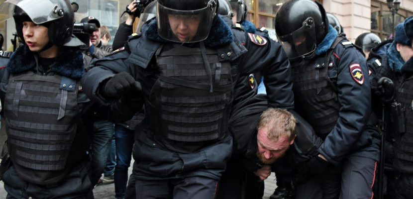 Russie: des dizaines de manifestants d'opposition arrêtés à Moscou