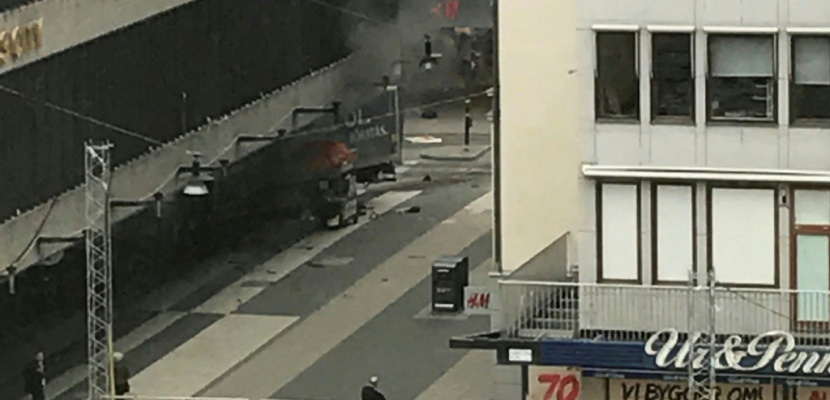 Un véhicule renverse des passants à Stockholm, des blessés