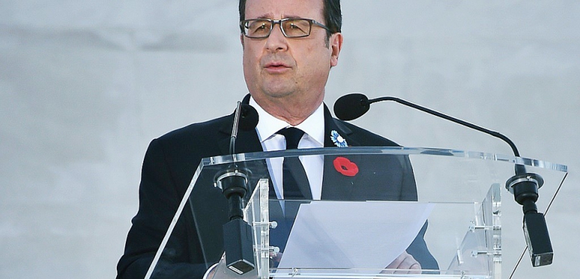 Guyane: Hollande appelle à la fin des blocages