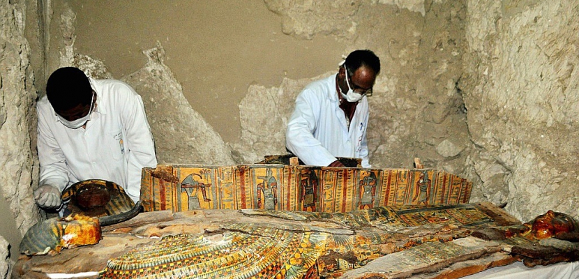 Egypte: six momies découvertes dans une tombe de l'époque pharaonique