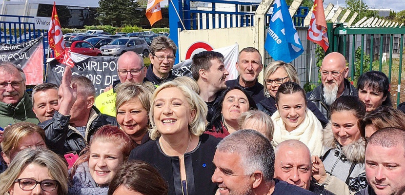 Le Pen et Macron à Whirlpool: sans les élections, "on serait tout seuls"
