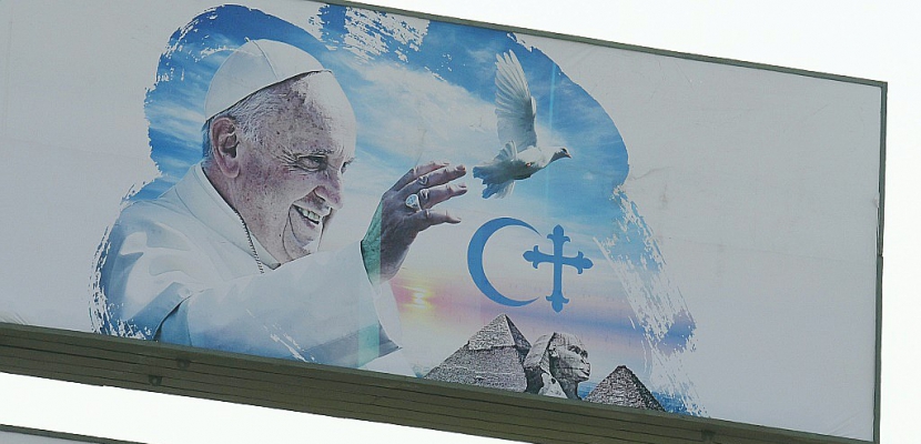 Le pape attendu en avocat de la tolérance vendredi au Caire