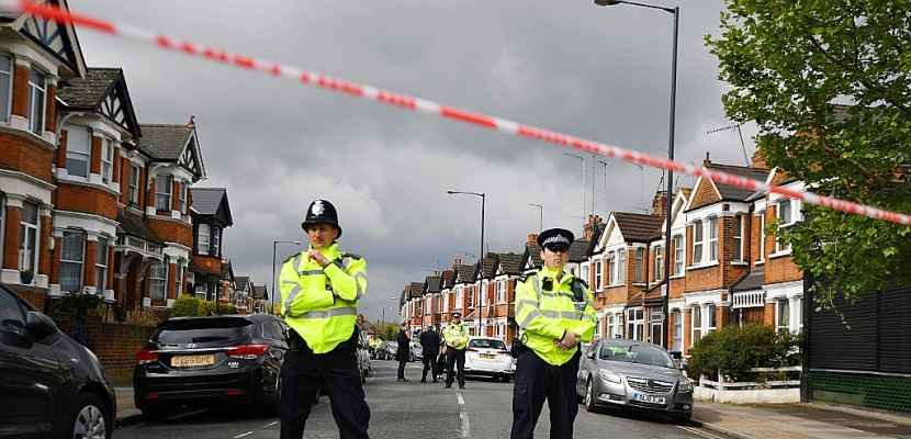 Opérations antiterroristes à Londres où la tension monte