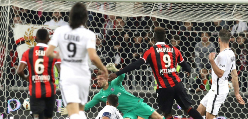 Ligue 1: le Paris SG, battu à Nice (3-1), laisse filer Monaco vers le titre