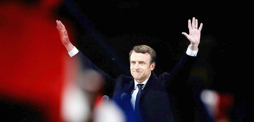 Ile-de-France: domination écrasante pour Macron, plébiscité à Paris