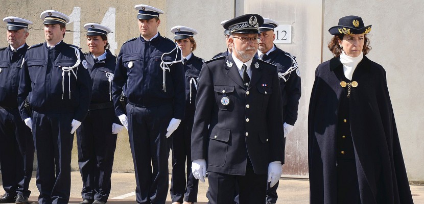 Alençon. Alençon: cérémonie d'hommage aux policiers morts pour la France