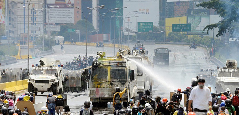 Venezuela: Maduro fait avancer son projet de Constituante malgré l'opposition