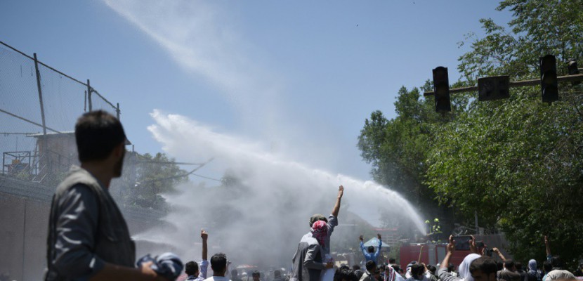 Afghanistan: explosions à Kaboul lors des funérailles d'un manifestant