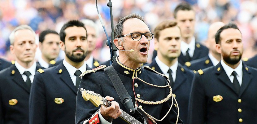 Jean-Michel Mekil, rock star en uniforme de la Garde républicaine