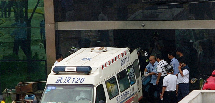 Chine: au moins 7 morts, 59 blessés dans une explosion devant une école