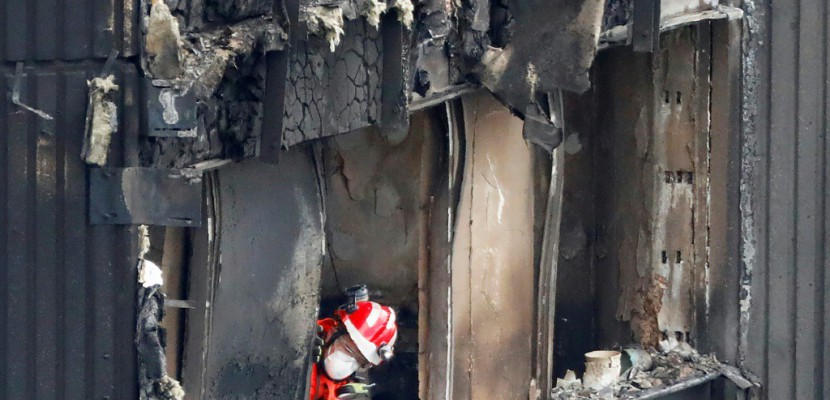 Incendie à Londres: 58 personnes présumées mortes