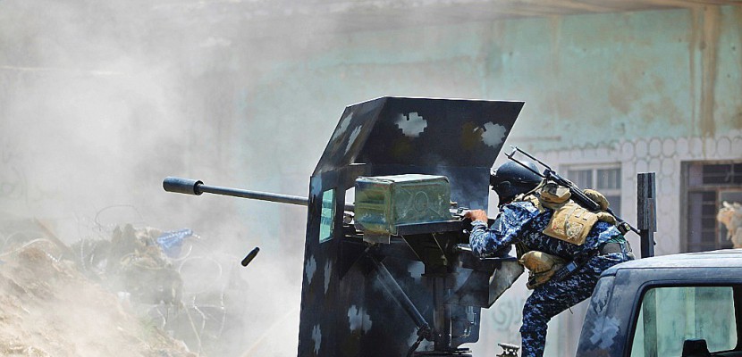 Les forces irakiennes luttent pour chasser l'EI de la Vieille ville de Mossoul