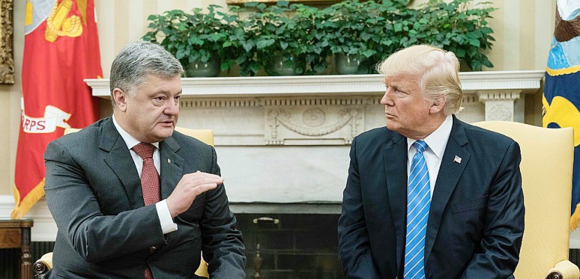 Ukraine: Trump reçoit Porochenko, renforce les sanctions contre Moscou