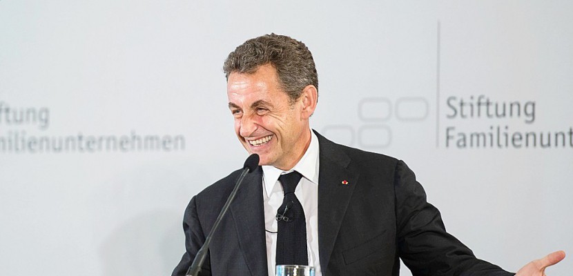 "Angela, tu as aimé Lehman? Tu vas adorer la Grèce", raconte Sarkozy