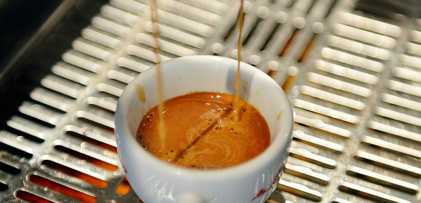 Boire du café ferait vivre plus longtemps, selon deux études
