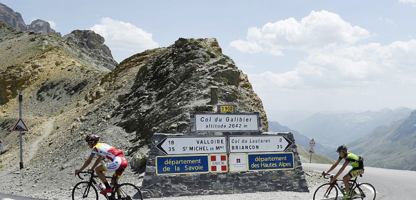 Tour de France: à l'attaque des cols de la Croix-de-Fer et du Galibier