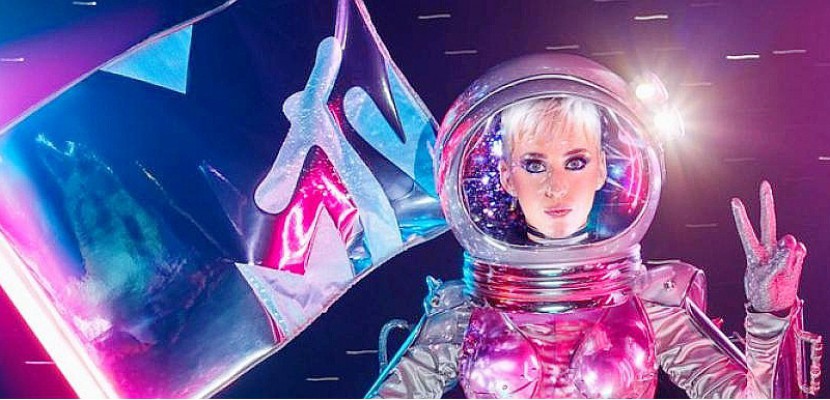 Hors Normandie. Katy Perry , maîtresse de cérémonie des MTV Video Music Awards