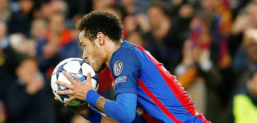 FC Barcelone: le PSG paiera la clause pour Neymar et compte le présenter en "fin de semaine", assure l'agent du joueur