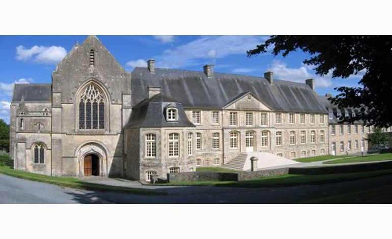 Une trentaine d'enfants intoxiqués dans un collège de Saint-Sauveur-le-Vicomte