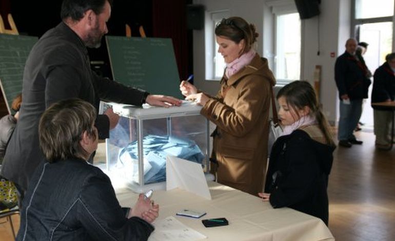 Primaires PS : plus de 45 000 votants dans la Manche et le Calvados