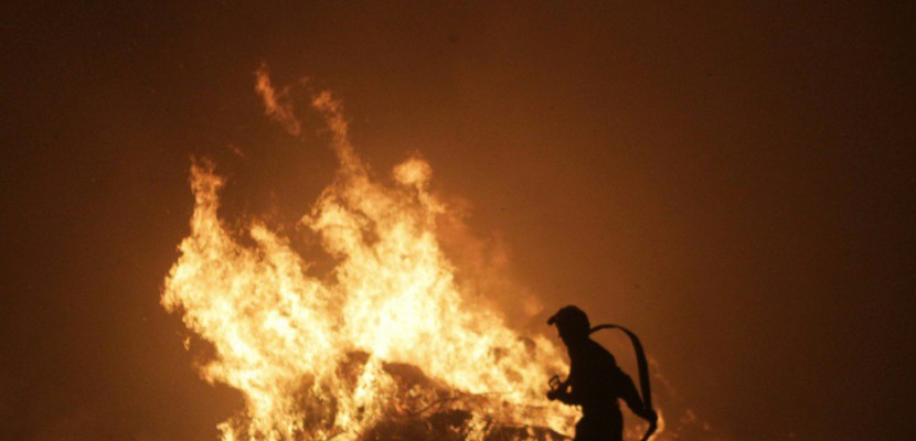 Incendies en Haute-Corse: 1.500 hectares parcourus,  700 personnes évacuées