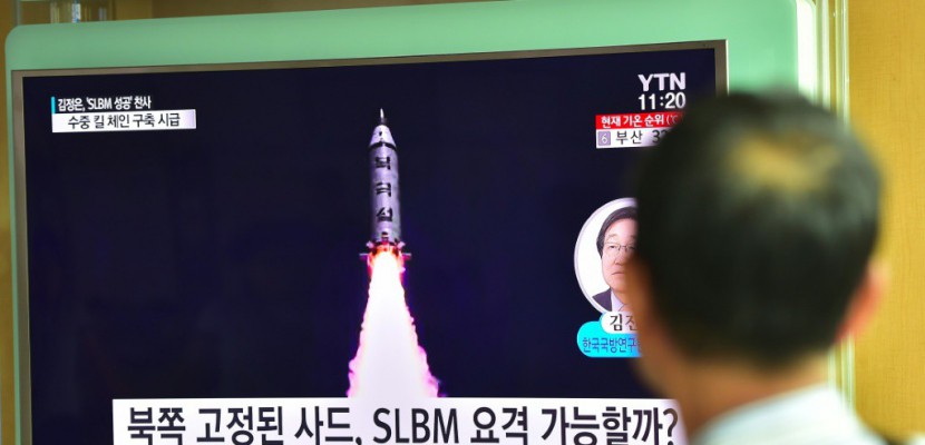 Pyongyang s'apprête à tester des missiles mer-sol avec un sous-marin (expert)