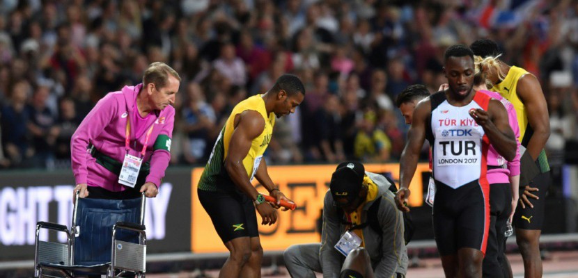 Athlétisme: Bolt se blesse pour sa dernière course, les Britanniques titrés sur 4x100 m