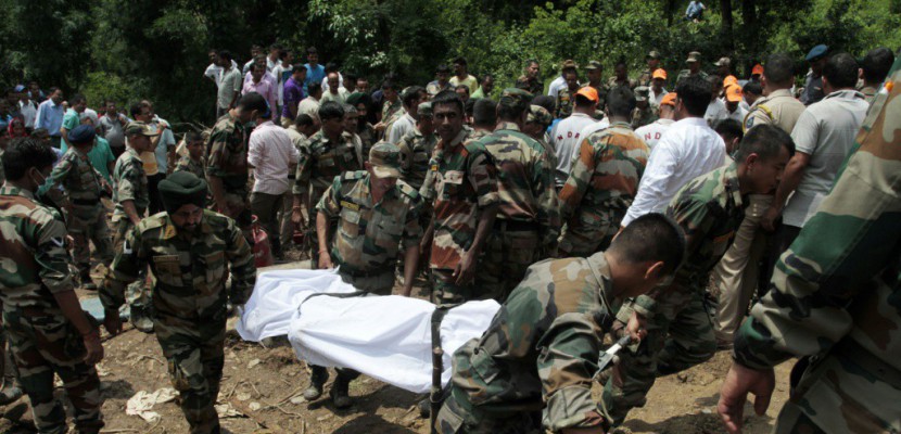 Inde: 45 morts dans un glissement de terrain