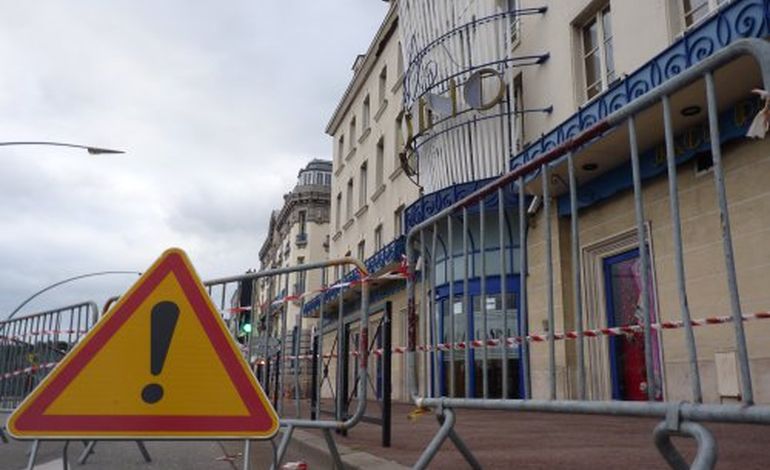 Cherbourg : une partie de la corniche du casino s'effondre