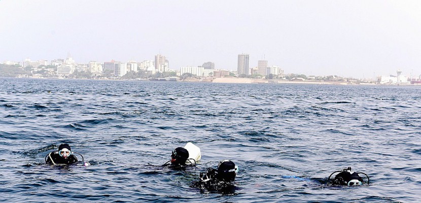 Au large de Gorée, symbole de l'esclavage, l'archéologie sous-marine a le vent en poupe