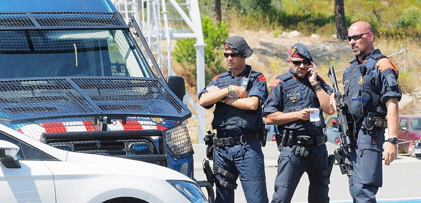 Espagne: le conducteur de la camionnette de Barcelone identifié