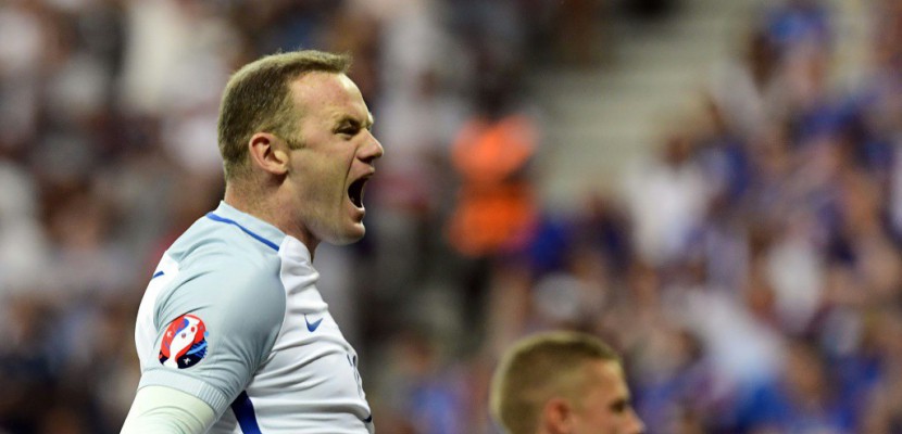 Angleterre: l'attaquant d'Everton Wayne Rooney annonce sa retraite internationale (communiqué)