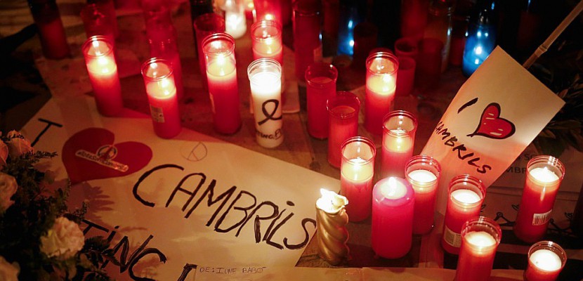 "Sans peur": Barcelone manifeste neuf jours après l'attentat des Ramblas
