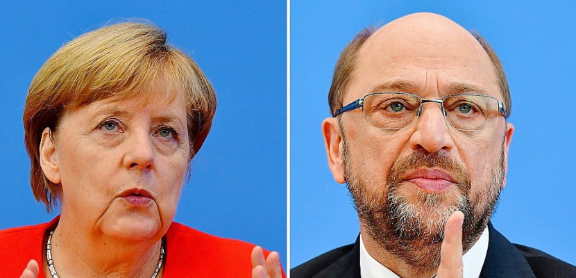 Allemagne: le rival d'Angela Merkel joue son va-tout