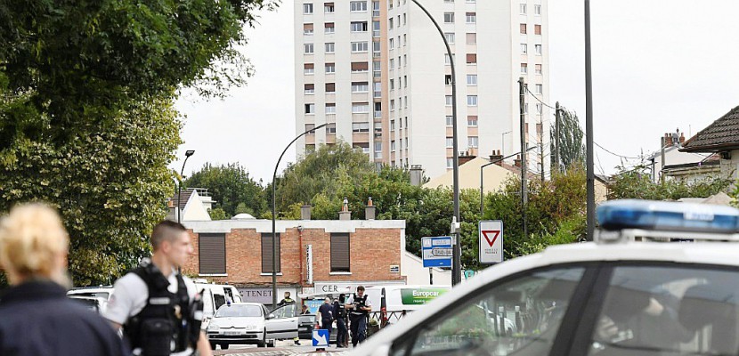 Explosifs à Villejuif: détention requise pour deux suspects