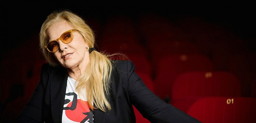 A l'Olympia, Sylvie Vartan va célébrer "en rouge et or" les années yéyé
