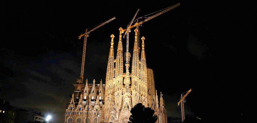 Barcelone: évacuation de la Sagrada Familia après une fausse alerte