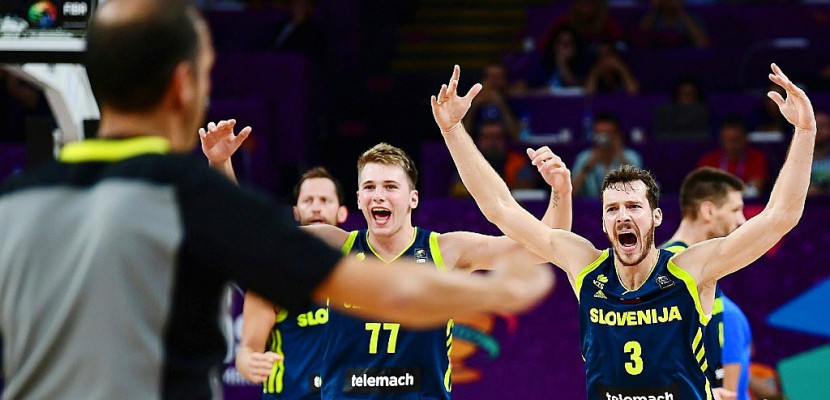 Basket: la Slovénie en finale de l'Euro en surclassant l'Espagne