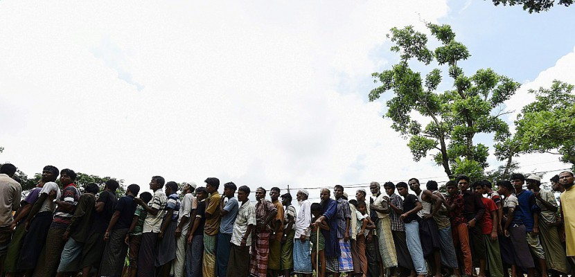 Bangladesh: l'armée va acheminer l'aide internationale aux Rohingyas