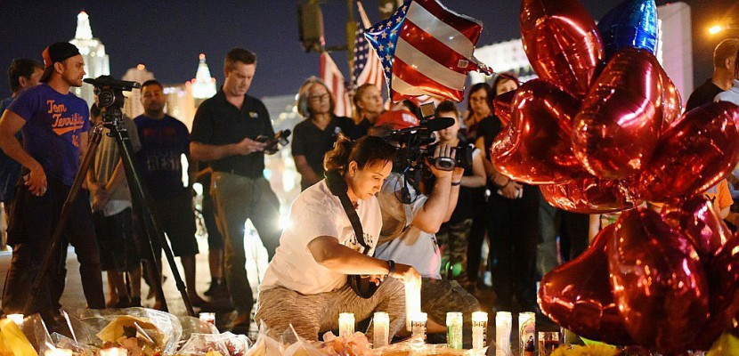 Fusillade à Las Vegas: les coups de feu, "puis le silence"