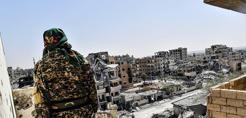 Syrie: les jihadistes étrangers ne sont "pas autorisés" à quitter Raqa